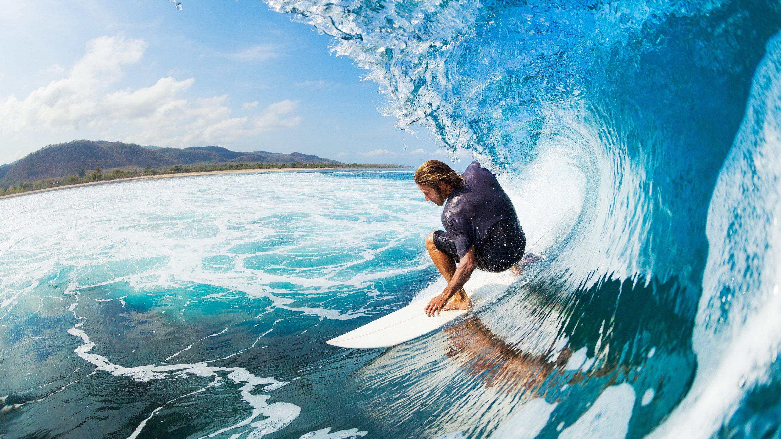 帕特里克·马霍姆斯荣膺超级碗MVP，帕特里克马勃